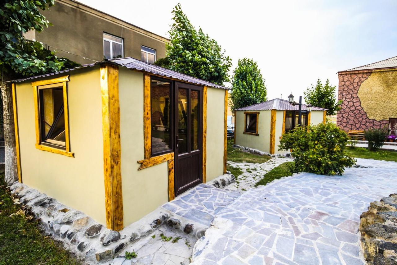 Oazis Hotel Noratus Exterior foto